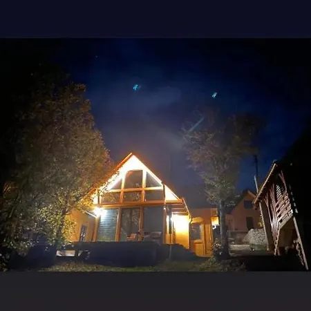 Nyaraló Brvnare Libero Tara *