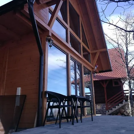 Brvnare Libero Tara Nyaraló