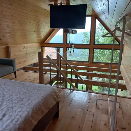 Brvnare Libero Tara Nyaraló *