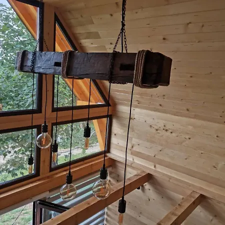 Nyaraló Brvnare Libero Tara